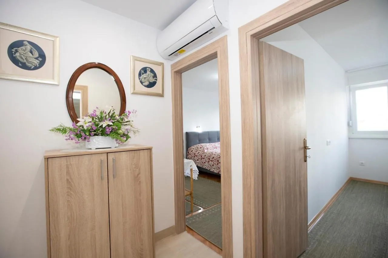 Apartamento Apartman Ive Split Croacia