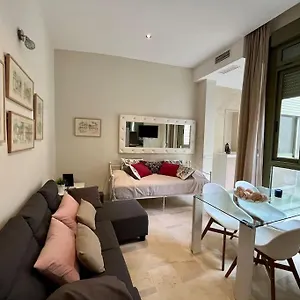 Sierpes-azofaifo Apartamento Sevilla