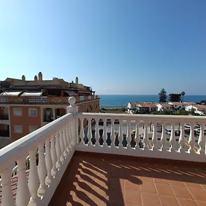 Lovely Penthouse In Front Of The With Free Parking Apartamento Málaga