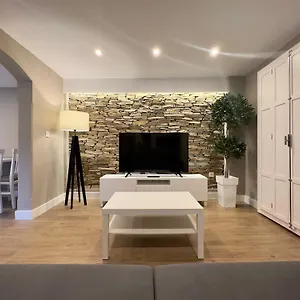 Anaya,1º,2º En Pleno Centro De Apartamento Granada